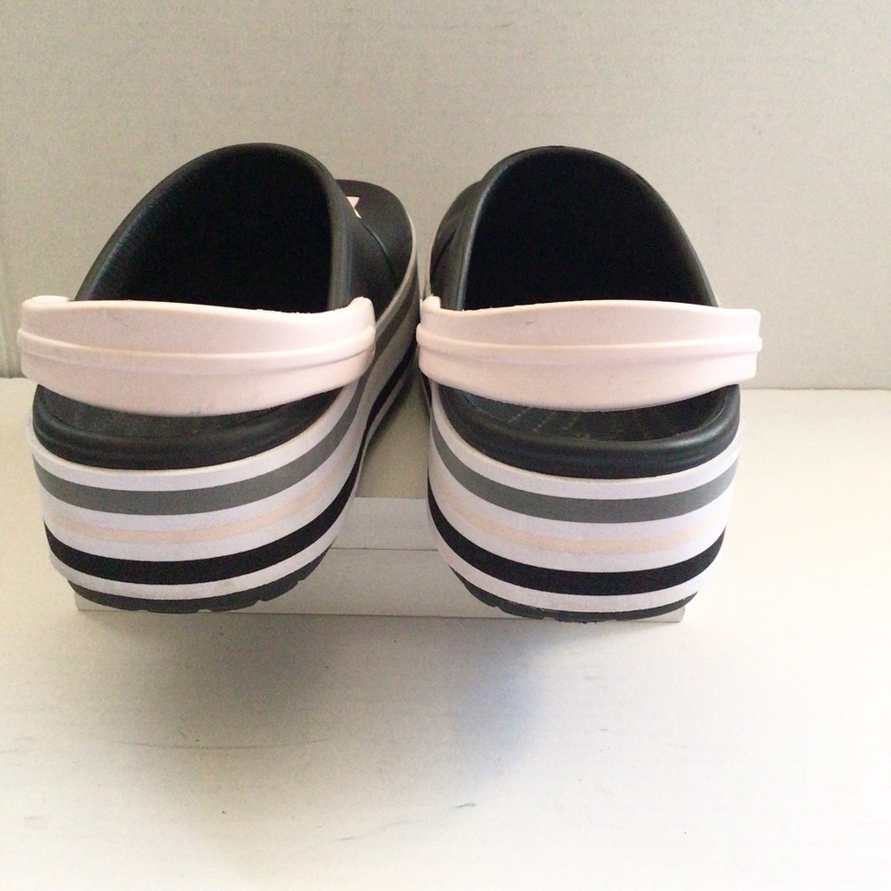 Crocs Platform Clogs - Picture 2 of 9